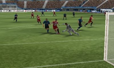Screenshots of the PES 2011 Pro Evolution Soccer for Android tablet, phone.